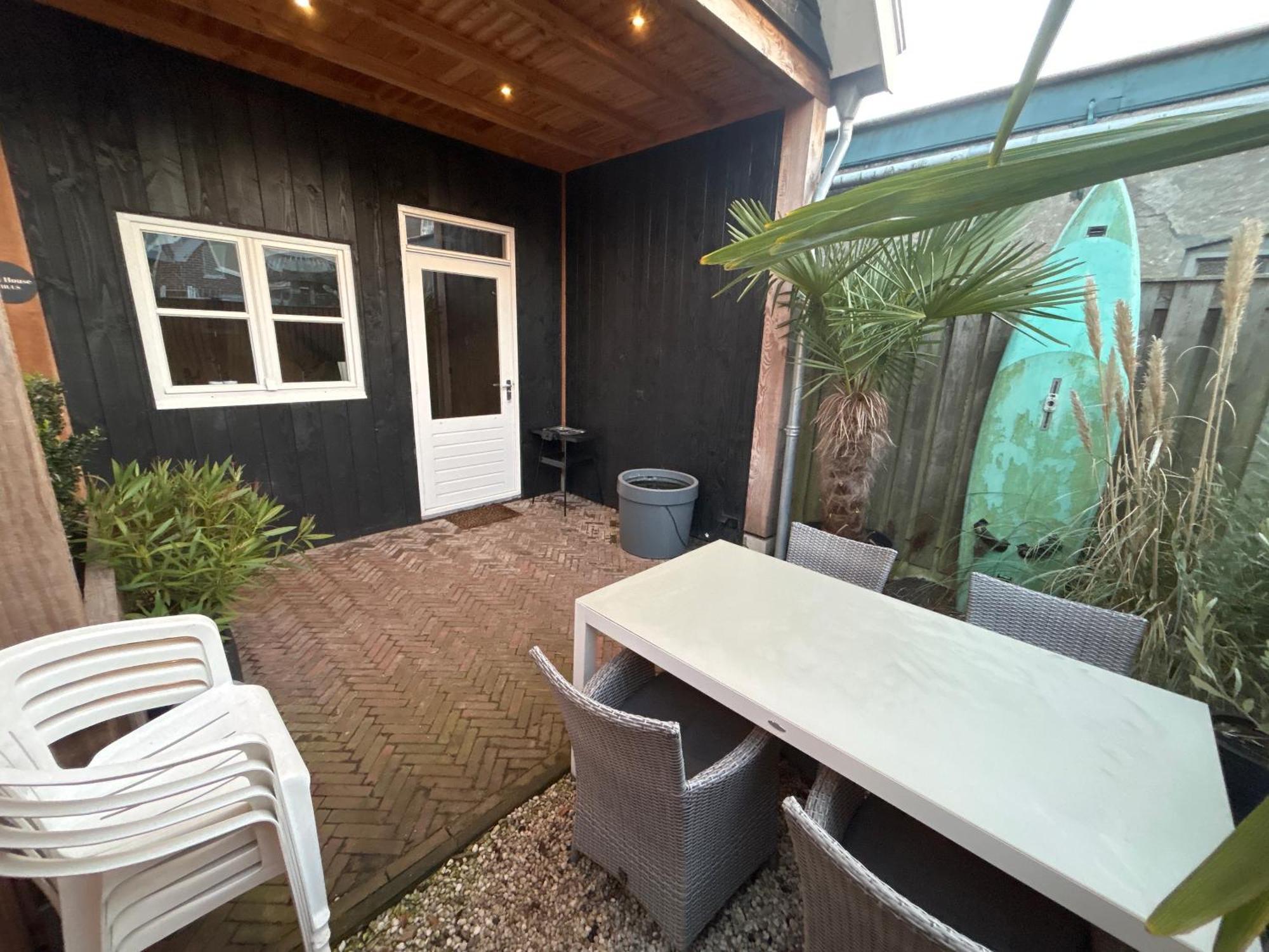 Tiny House Thuus Villa Sint Annaland Exterior photo
